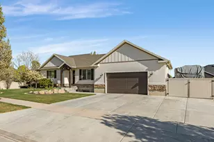 382 W Alpine Dr, Saratoga Springs, UT 84045 - Photo 1