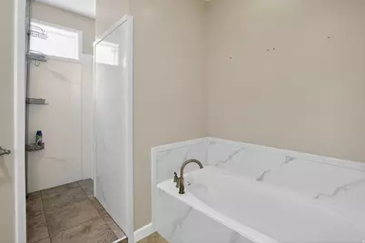 2618 N Turnberry Ct, Lehi, UT 84048 - Photo 9