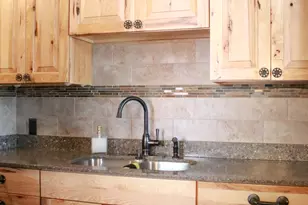 117 Ross Dr, Clearfield, UT 84015 - Photo 7