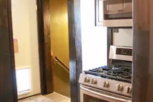 117 Ross Dr, Clearfield, UT 84015 - Photo 9