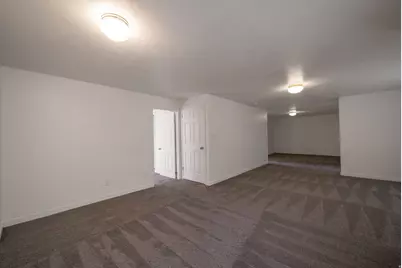 11922 S Bluff View Dr, Sandy, UT 84092 - Photo 17