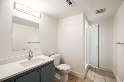 2025 S Broadmoor St, Salt Lake City, UT 84108 - Photo 17