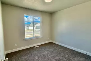 2348 E Sego Lily Dr, Eagle Mountain, UT 84005 - Photo 13