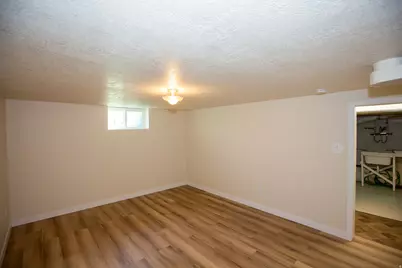 225 N 200 E, Tremonton, UT 84337 - Photo 19