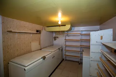 225 N 200 E, Tremonton, UT 84337 - Photo 23