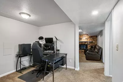 8691 S 1185 E, Sandy, UT 84094 - Photo 23