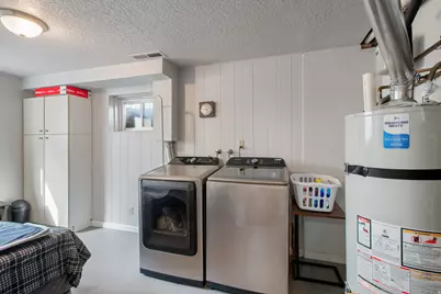 8691 S 1185 E, Sandy, UT 84094 - Photo 27