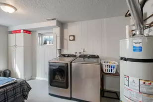 8691 S 1185 E, Sandy, UT 84094 - Photo 27