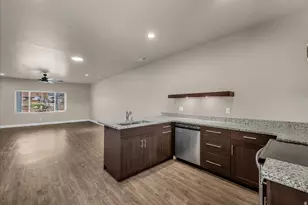 157 W 200 S, Ivins, UT 84738 - Photo 19