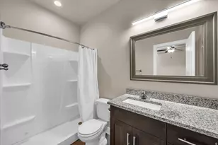 157 W 200 S, Ivins, UT 84738 - Photo 27