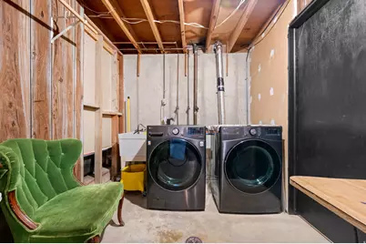 922 E 225 N, Layton, UT 84041 - Photo 17