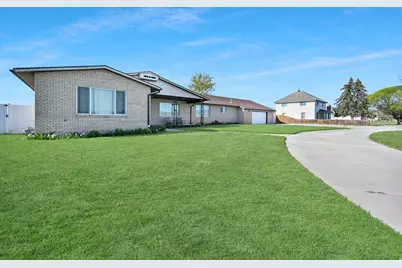 9365 W 11200 N, Tremonton, UT 84337 - Photo 27