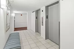 241 N Vine St, Salt Lake City, UT 84103 - Photo 7