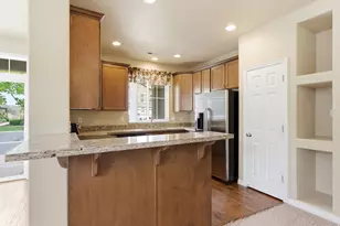 897 Halstead Dr, North Salt Lake, UT 84054 - Photo 7
