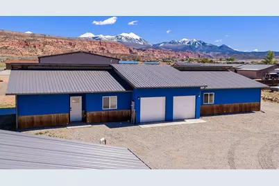 71 N Mount Peale Dr, Moab, UT 84532 - Photo 1