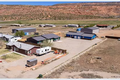 71 N Mount Peale Dr, Moab, UT 84532 - Photo 27