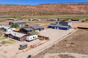 71 N Mt Peale Dr, Moab, UT 84532 - Photo 27