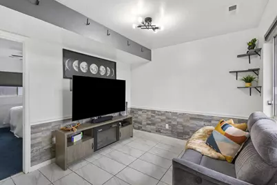 164 N 400 W #10, Provo, UT 84601 - Photo 5