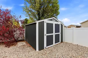 7745 S 5080 W, West Jordan, UT 84081 - Photo 37