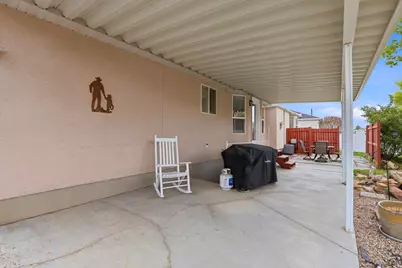 7745 S 5080 W, West Jordan, UT 84081 - Photo 33