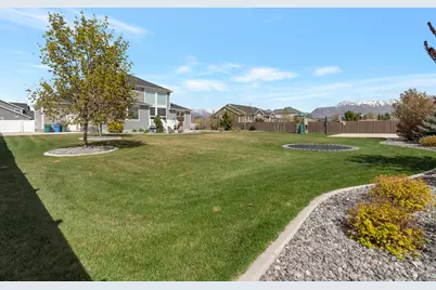 2461 W 700 N, Lehi, UT 84043 - Photo 39