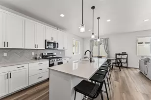 6632 S Glade Creek Dr W, West Jordan, UT 84081 - Photo 5