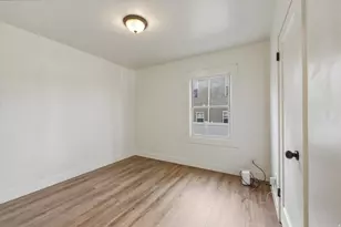 270 E 400 N, Bountiful, UT 84010 - Photo 25