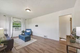 270 E 400 N, Bountiful, UT 84010 - Photo 11