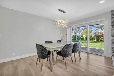 1893 E Lincoln Ln, Holladay, UT 84124 - Photo 7