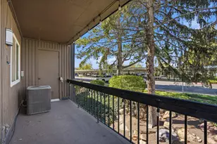 4943 S Eastridge Ln, Murray, UT 84117 - Photo 17