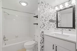 4943 S Eastridge Ln, Murray, UT 84117 - Photo 3