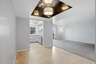 4943 S Eastridge Ln, Murray, UT 84117 - Photo 3