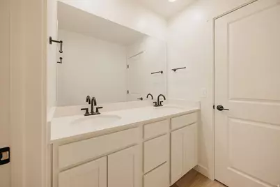 388 E Clear Granite Way, Eagle Mountain, UT 84005 - Photo 39