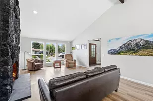 2052 E 3780 S, Millcreek, UT 84109 - Photo 9