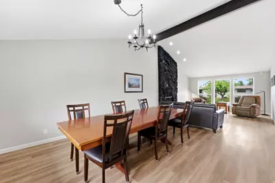 2052 E 3780 S, Millcreek, UT 84109 - Photo 11