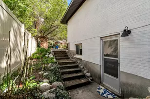 8329 S Escalante Dr, Sandy, UT 84093 - Photo 35