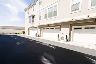 3892 W Pilton Ct S, Taylorsville, UT 84129 - Photo 29