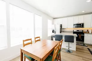 3892 W Pilton Ct S, Taylorsville, UT 84129 - Photo 9