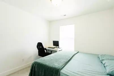 3892 W Pilton Ct S, Taylorsville, UT 84129 - Photo 7