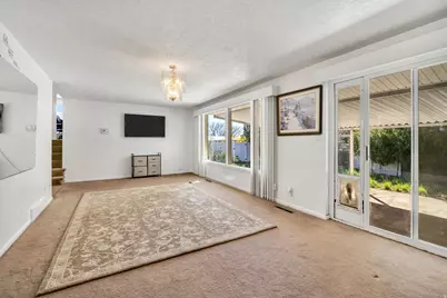 5841 S 2050 W, Roy, UT 84067 - Photo 7