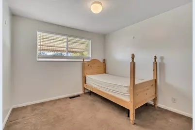 5841 S 2050 W, Roy, UT 84067 - Photo 13