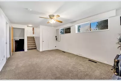 5841 S 2050 W, Roy, UT 84067 - Photo 9