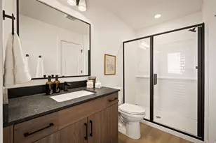 4046 S Sandridge Dr W, Roy, UT 84067 - Photo 13