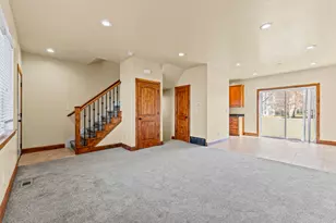 6563 S Lovendahle Ct, Murray, UT 84107 - Photo 11