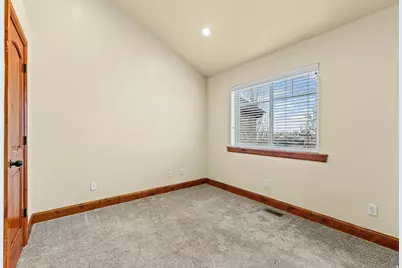 6563 S Lovendahle Ct, Murray, UT 84107 - Photo 17