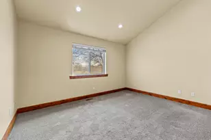 6563 S Lovendahle Ct, Murray, UT 84107 - Photo 13