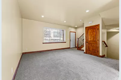 6563 S Lovendahle Ct, Murray, UT 84107 - Photo 9