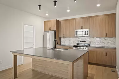 4046 S Sandridge Dr W #2, Roy, UT 84067 - Photo 3