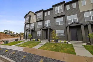 4046 S Sandridge Dr W, Roy, UT 84067 - Photo 19