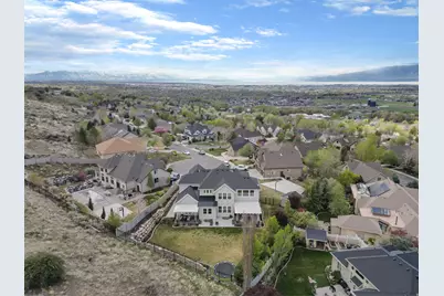 9558 N Avanyu Dr, Cedar Hills, UT 84062 - Photo 75